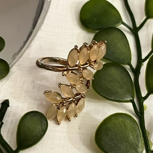 Adorable Rings - Picture 3 of 5